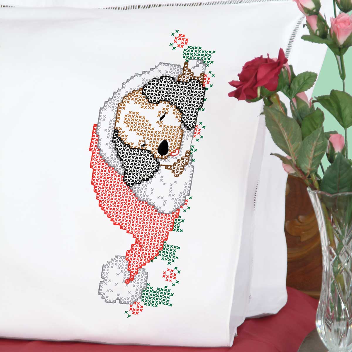 Santa Puppy Perle Edge Pillowcase - Christmas Embroidery Kit, zoomed in. Select this picture to zoom back out.