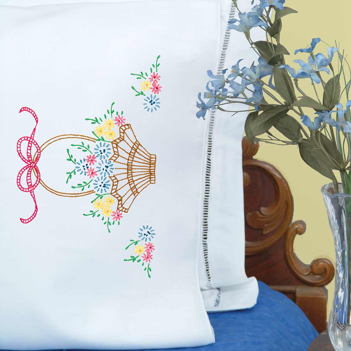 Basket Of Daisies Pillowcases - Embroidery Kit