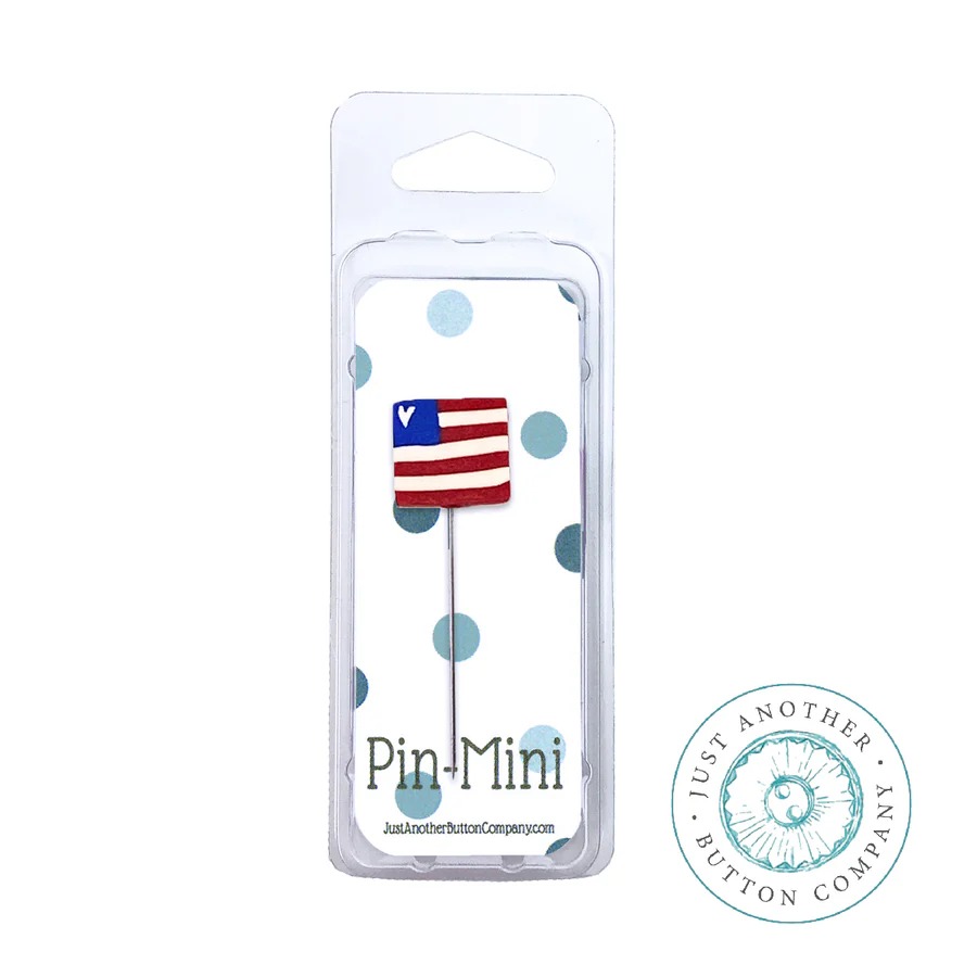 Flag Solo - Patriotic Pin-Mini, zoomed in. Select this picture to zoom back out.