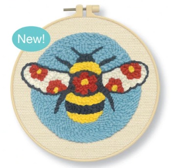 Round Floral Bee - Punch Needle Kit, zoomed in. Select this picture to zoom back out.