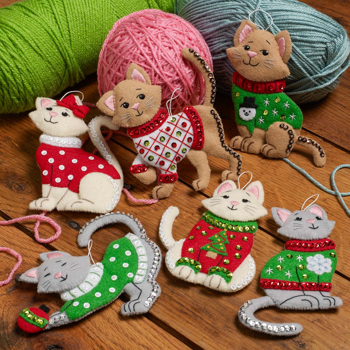 Cats In Ugly Sweaters Ornaments - Felt Applique Kit