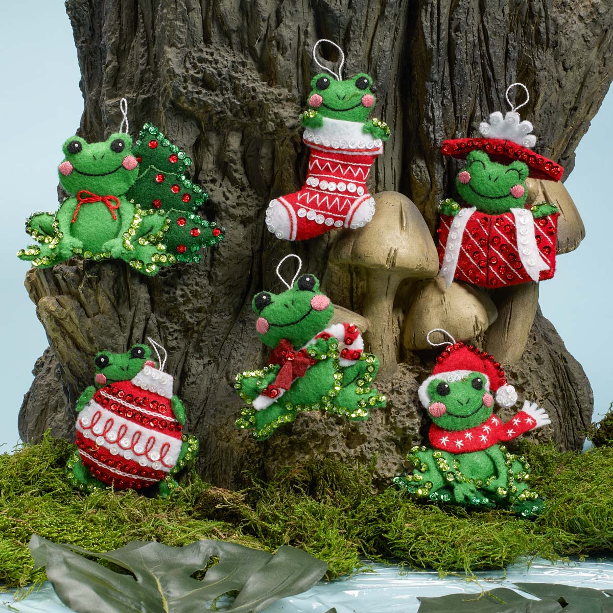 Hoppy Holidays - Christmas Ornaments - Felt Applique Kit
