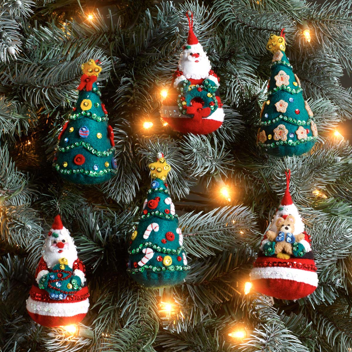Santa's Tree Treasures - Xmas Ornament Felt Applique Kit