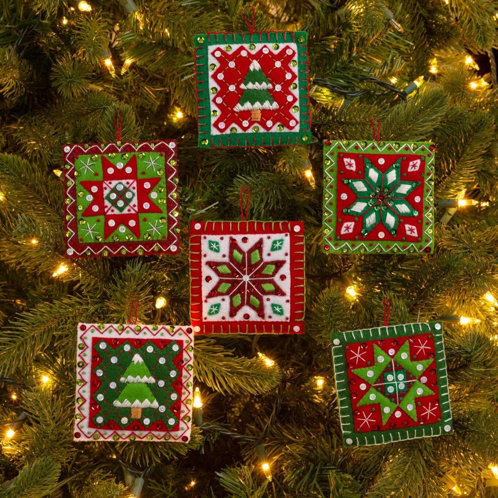 Holiday Quilt Squares - Christmas Ornament Felt Applique Kit