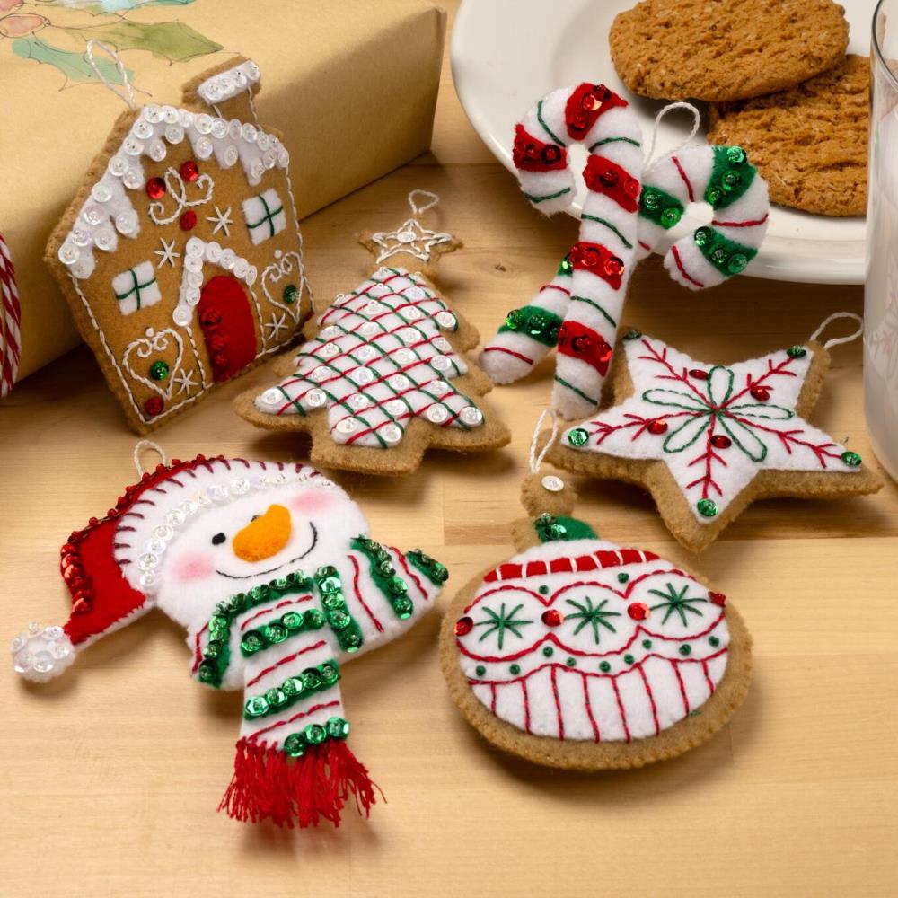 Jolly Gingerbread Snowman - Christmas Ornament Felt Kit
