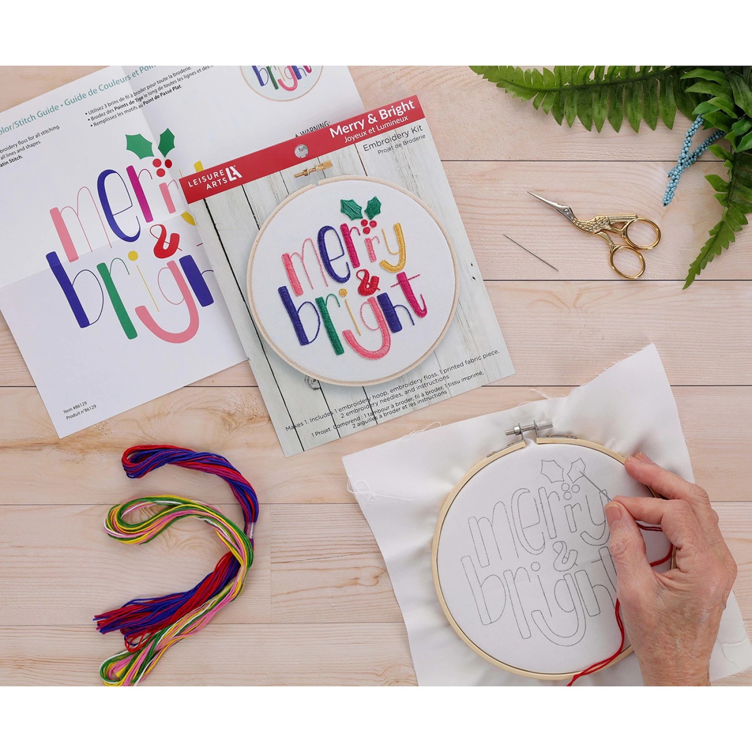 Merry & Bright - Christmas Embroidery Kit