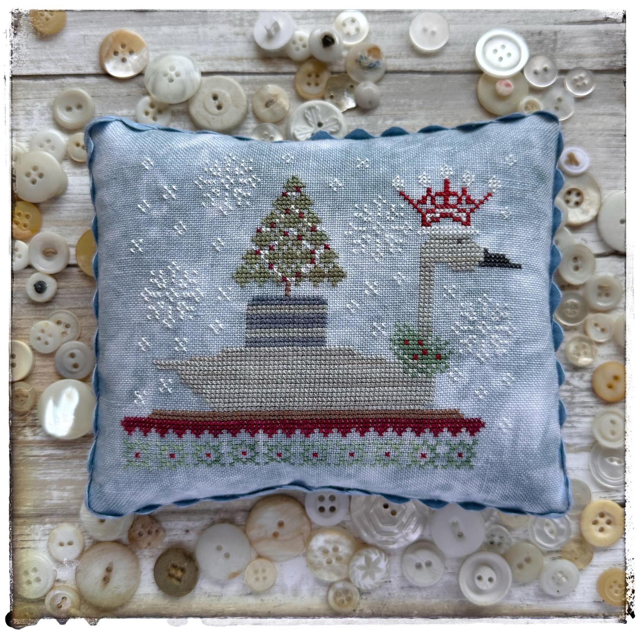 Christmas Swan - Cross Stitch Pattern