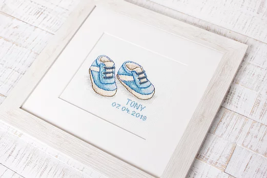 Baby Shoes - Cross Stitch Kit
