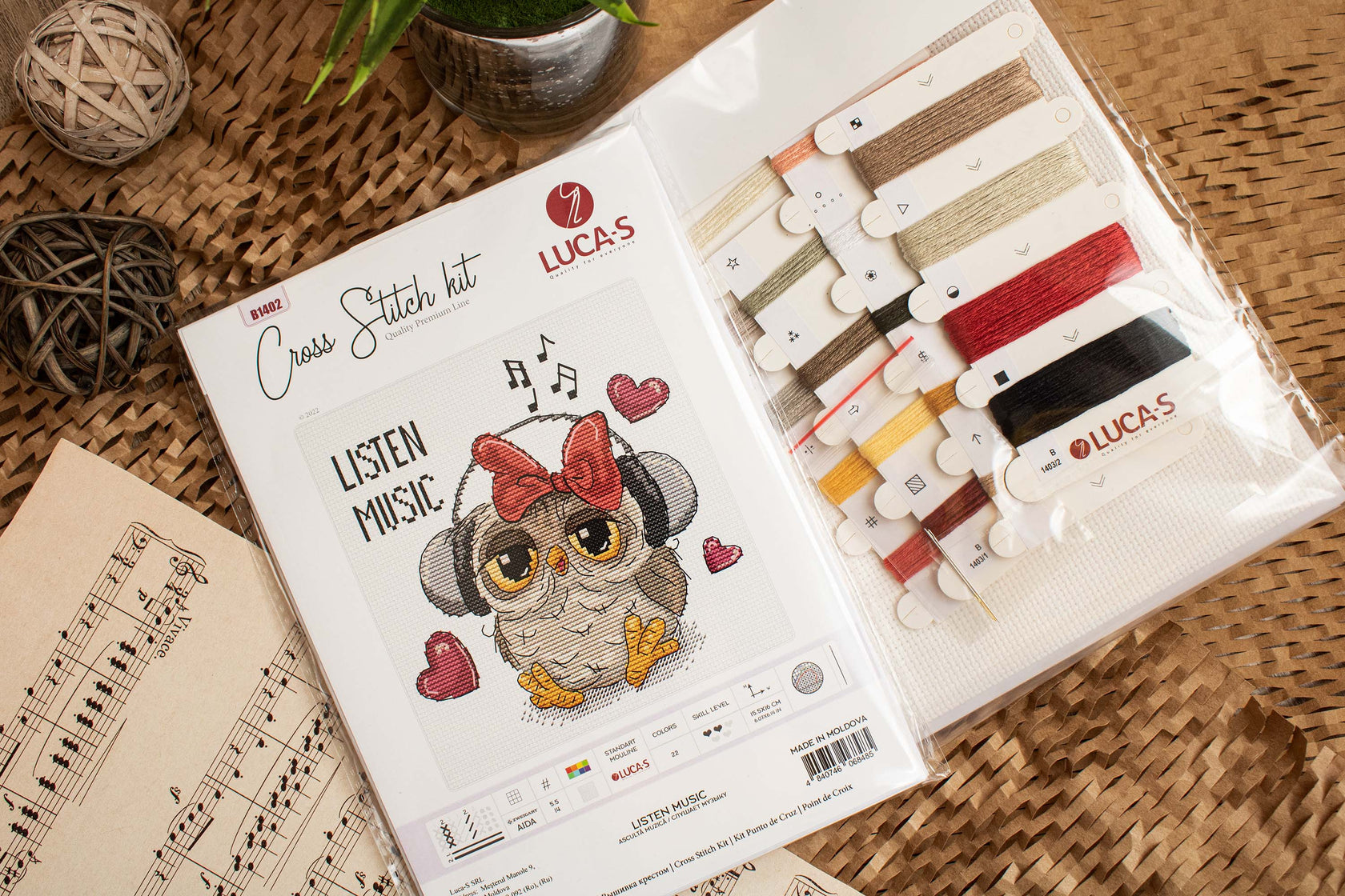 Listen Music - Cross Stitch Kit