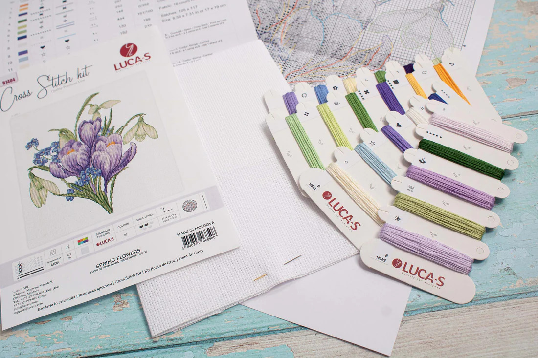 Spring Flowers - Cross Stitch Kit