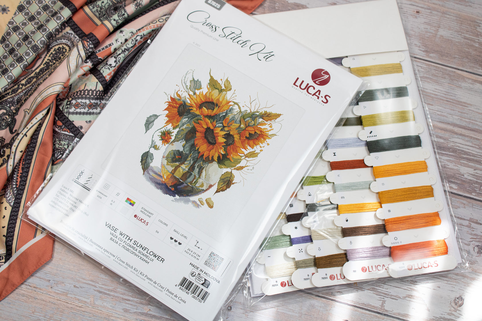 Vase with Sunflower - Cross Stitch Kit 