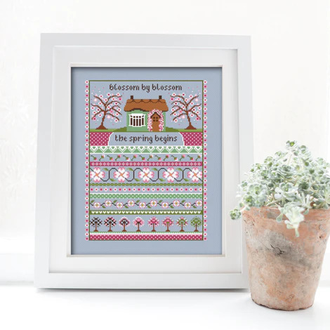 Blossom Cottage - Cross Stitch Pattern, zoomed in. Select this picture to zoom back out.