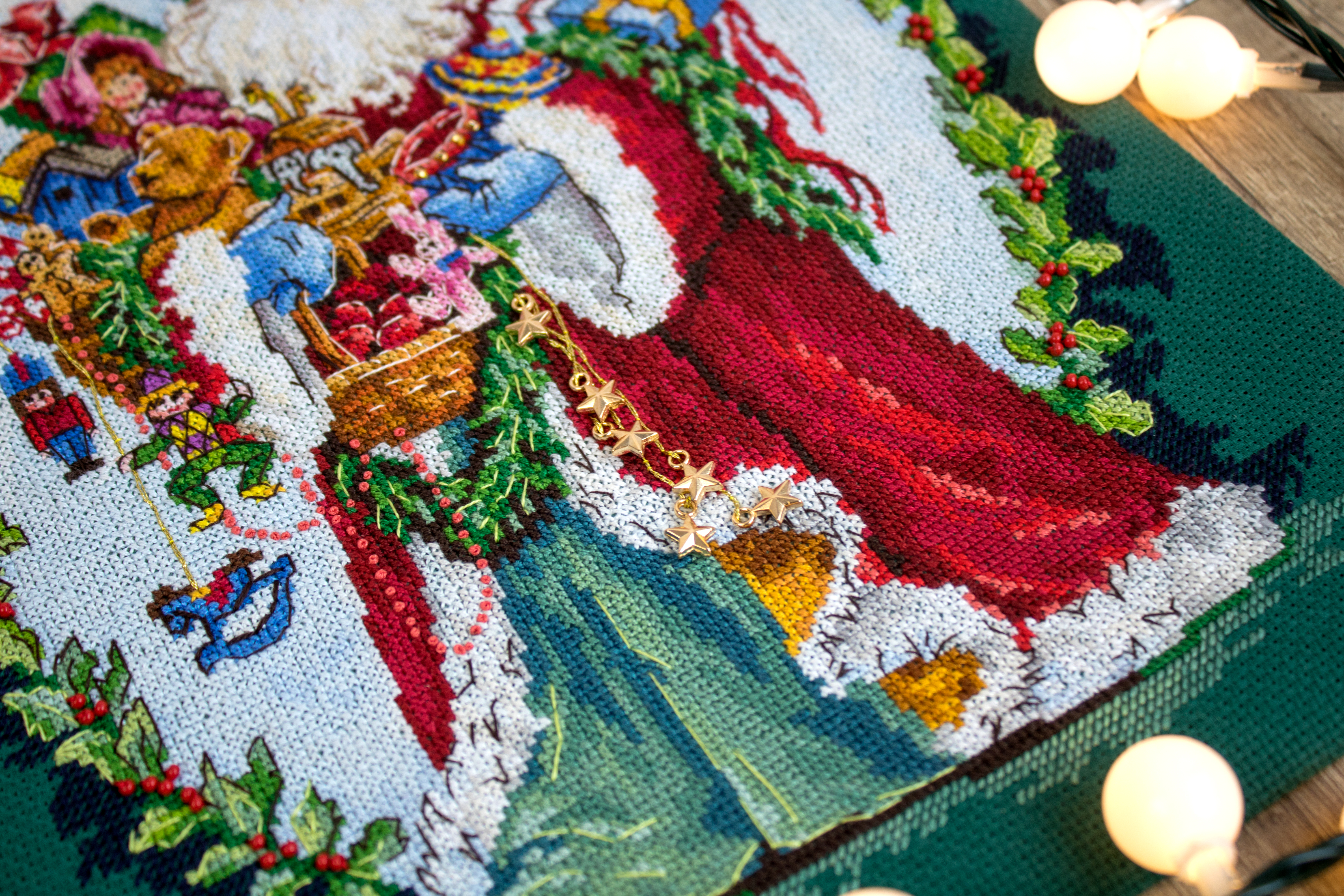 Jolly Saint Nick - Christmas Cross Stitch Kit