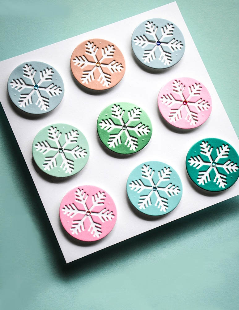 Feathery Snowflake Discs - Craft Die