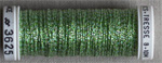 Au Ver A Soie - Metallic Braid Size 4 - #3625