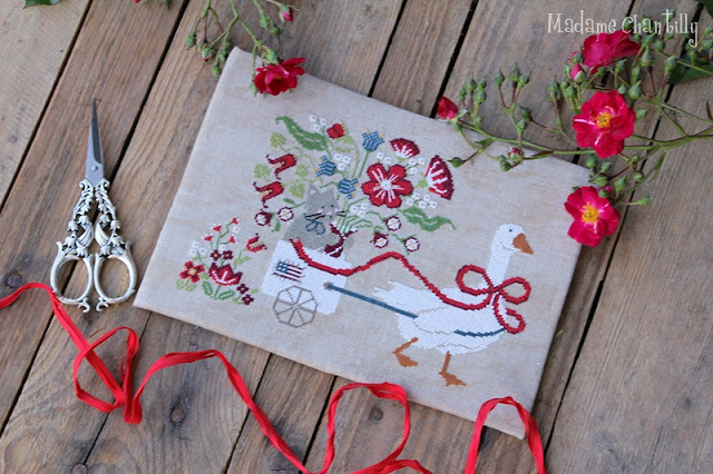 Red Flowers - Patriotic Cross Stitch Pattern