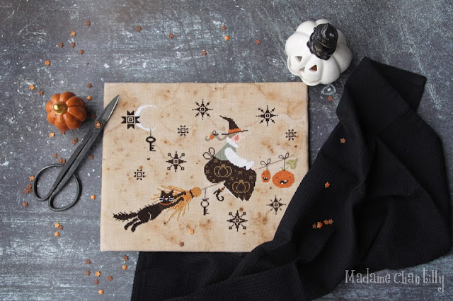 Halloween Flight - Cross Stitch Pattern