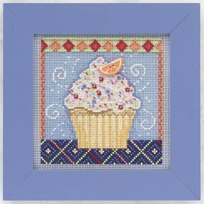 Vanilla Cupcake - Beaded Cross Stitch Kit