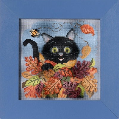 Playful Cat (2021) - Beaded Cross Stitch Kit