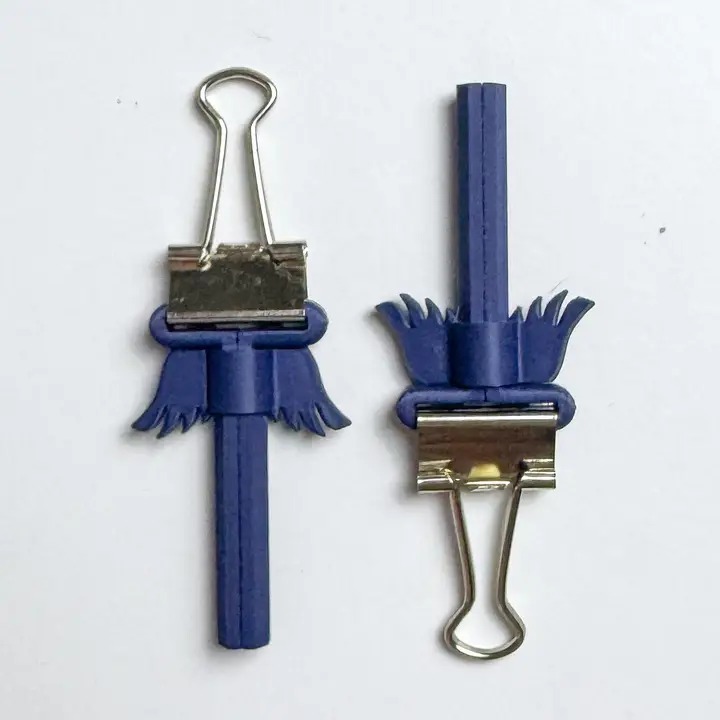 Needlepoint Thread Winder For Cording, zoomed in. Select this picture to zoom back out.