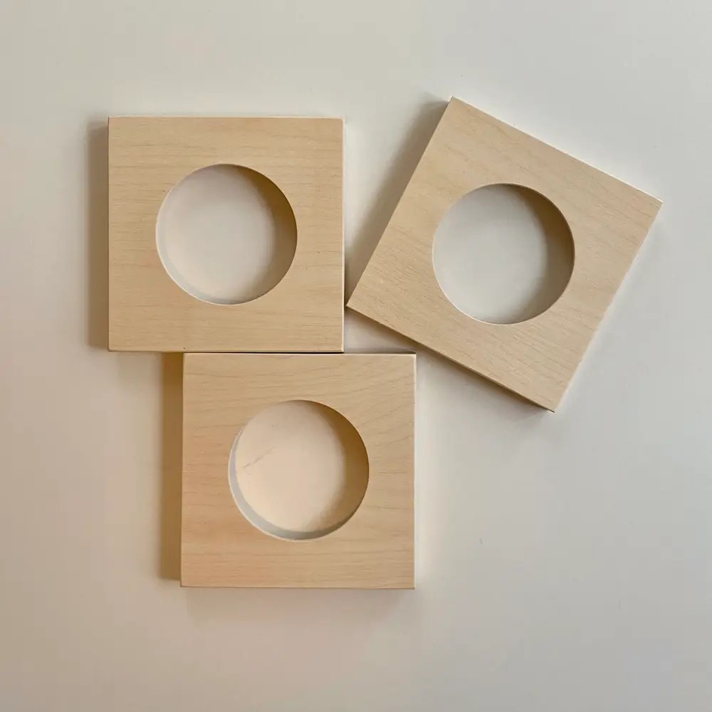 Modern Embroidery Square Hoop Frame For 4" Hoop Black, zoomed in. Select this picture to zoom back out.