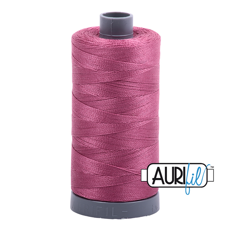 Cotton Mako Thread 28wt 750m 2450