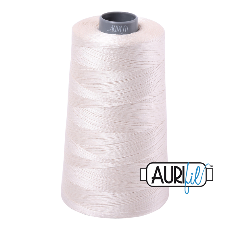Longarm Cotton Thread 28wt 3300m 2311, zoomed in. Select this picture to zoom back out.