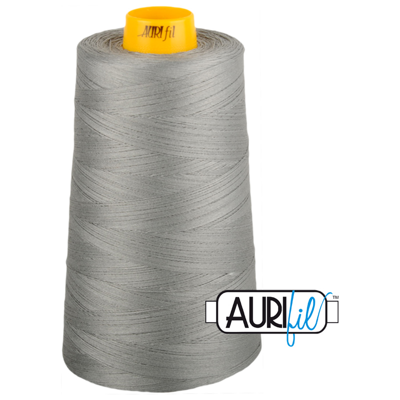 Longarm Thread 40wt 3ply 3000m 2620, zoomed in. Select this picture to zoom back out.