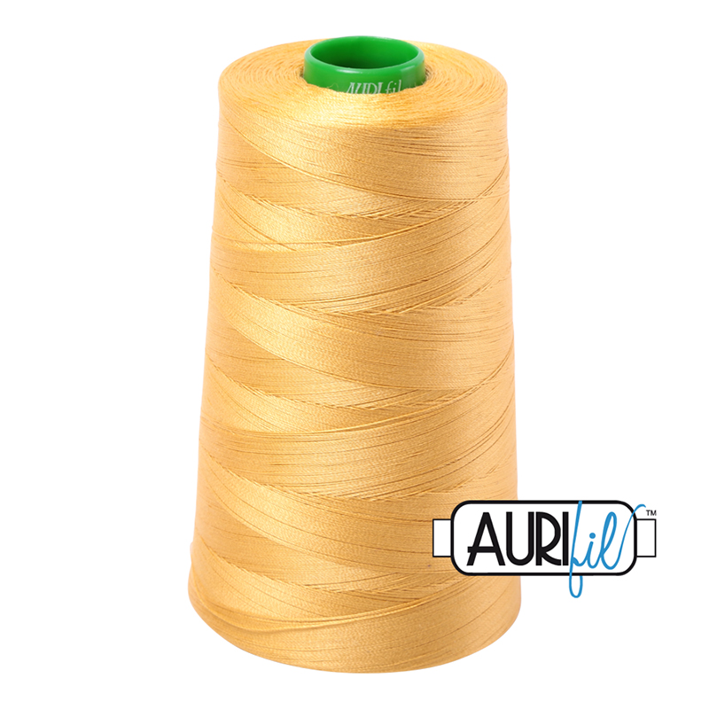 Longarm Cotton Thread 40wt 1700m 2134, zoomed in. Select this picture to zoom back out.