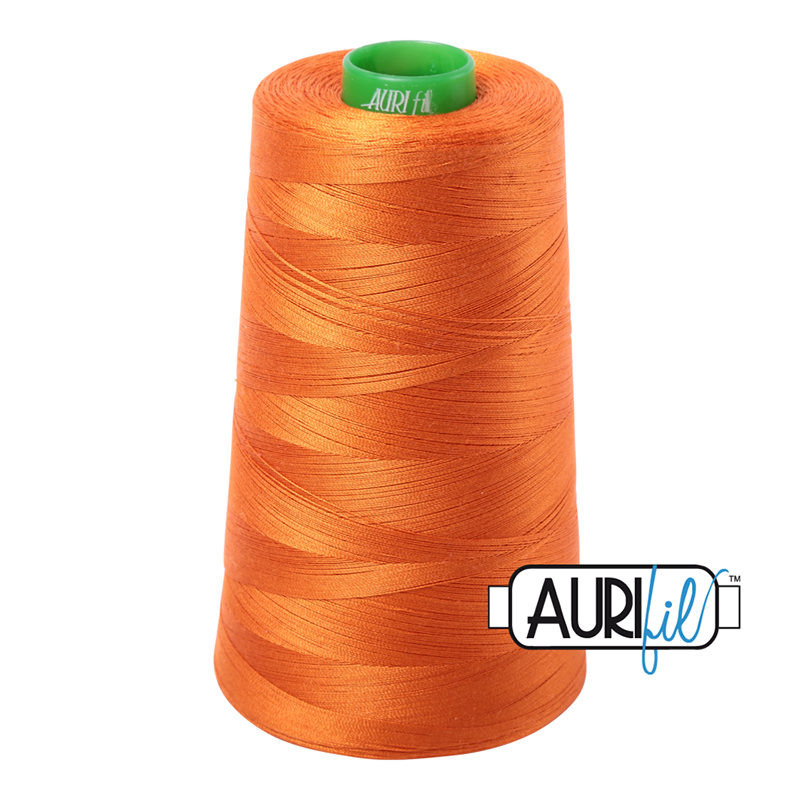 Longarm Cotton Thread 40wt 1700m 2150, zoomed in. Select this picture to zoom back out.