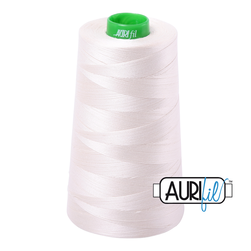 Longarm Cotton Thread 40wt 1700m 2311, zoomed in. Select this picture to zoom back out.