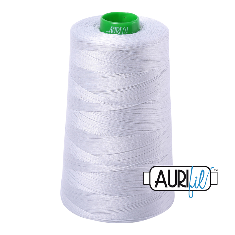 Longarm Cotton Thread 40wt 1700m 2600, zoomed in. Select this picture to zoom back out.