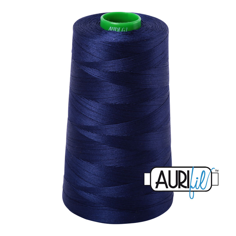 Longarm Cotton Thread 40wt 1700m 2745, zoomed in. Select this picture to zoom back out.
