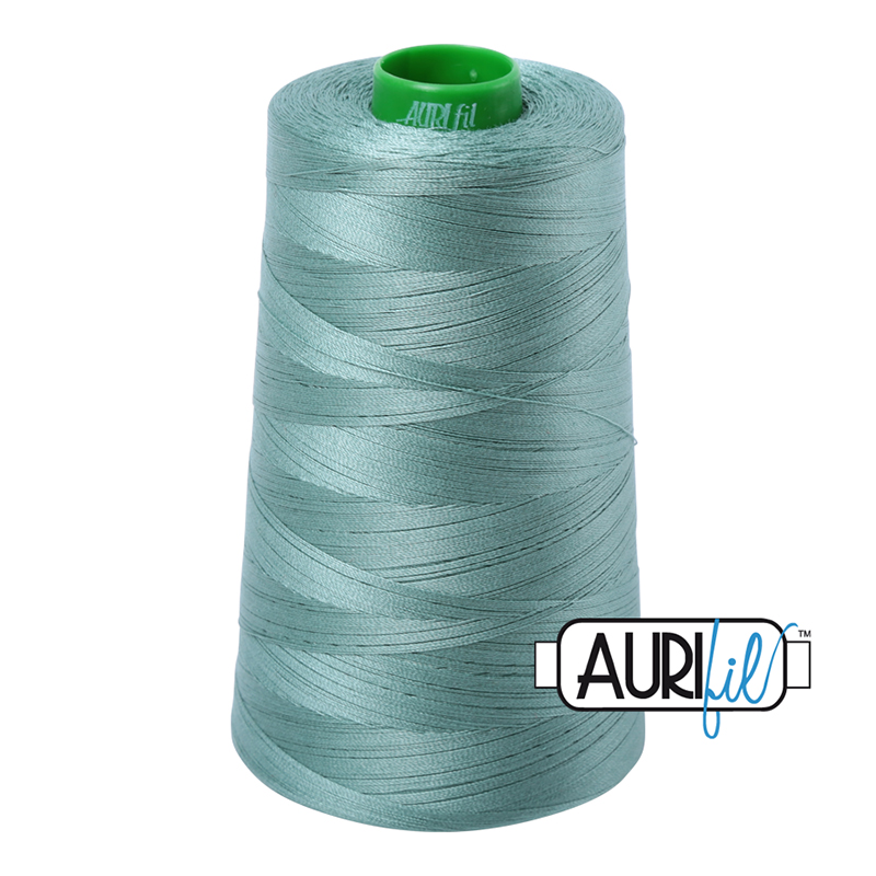 Longarm Cotton Thread 40wt 1700m 2850, zoomed in. Select this picture to zoom back out.