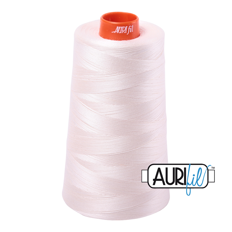 Longarm Cotton Thread 50wt 5900m 2405, zoomed in. Select this picture to zoom back out.