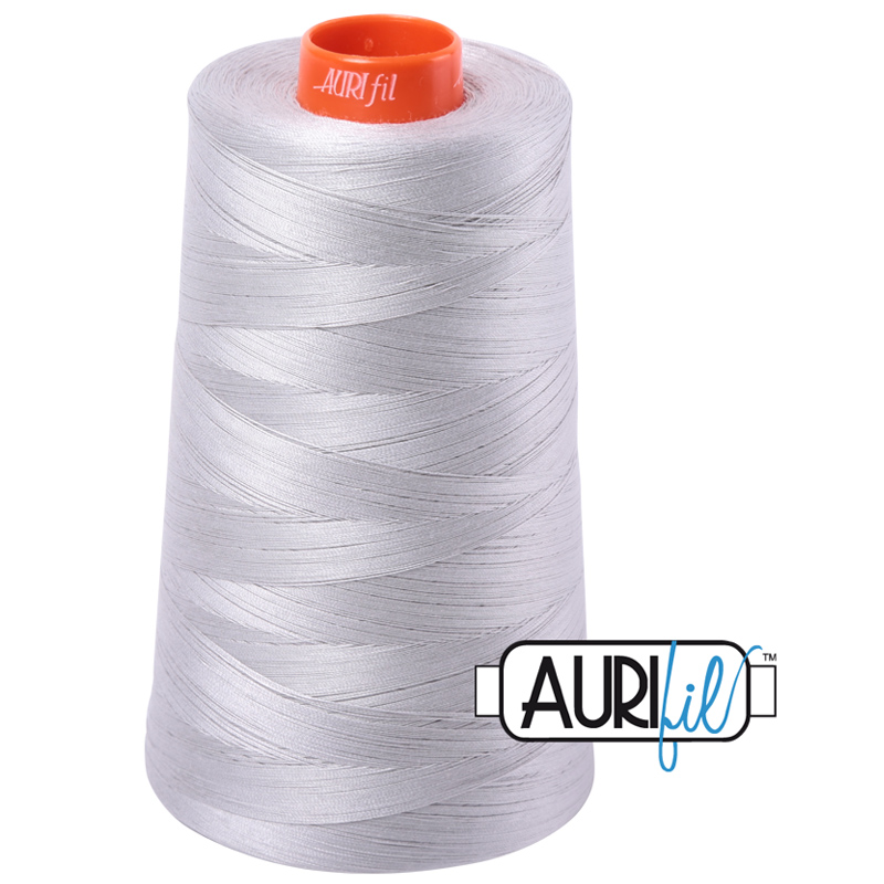 Longarm Cotton Thread 50wt 5900m 2615, zoomed in. Select this picture to zoom back out.