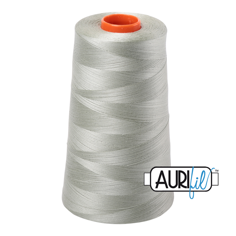 Longarm Cotton Thread 50wt 5900m 2902, zoomed in. Select this picture to zoom back out.