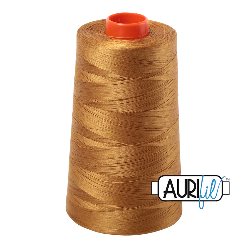 Longarm Cotton Thread 50wt 5900m 2975, zoomed in. Select this picture to zoom back out.