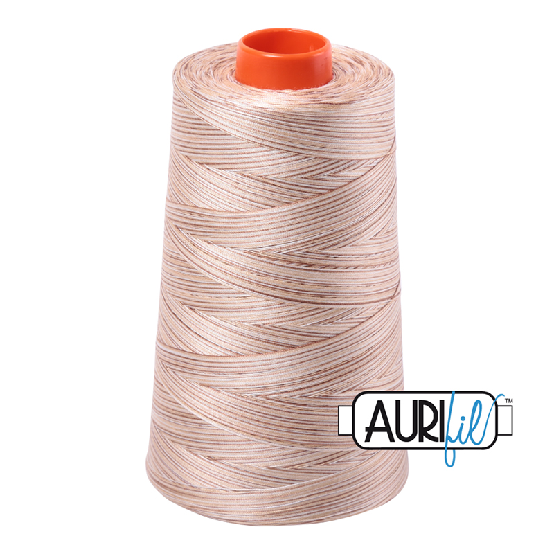 Longarm Cotton Thread 50wt 5900m 4666, zoomed in. Select this picture to zoom back out.