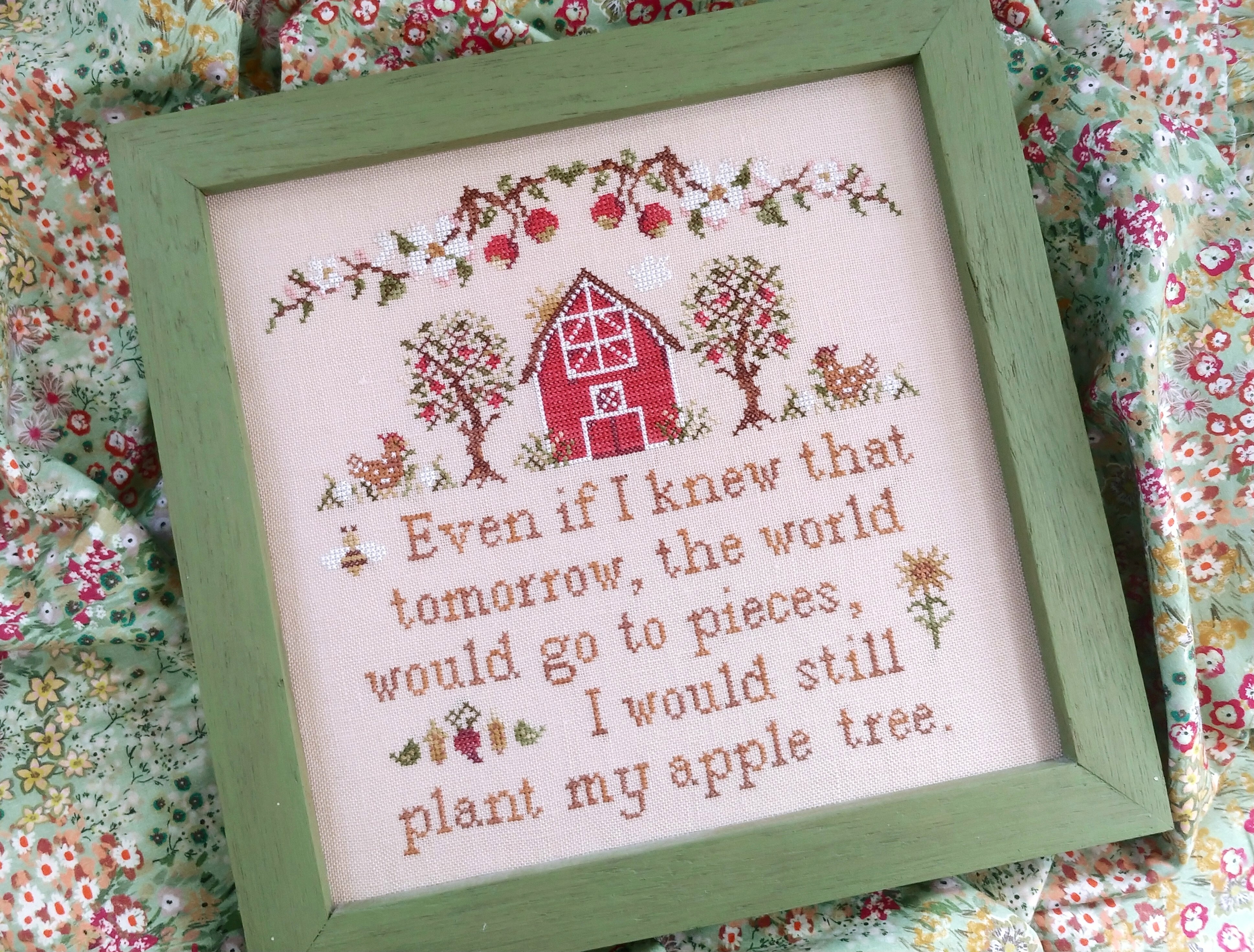 My Apple Tree - Cross Stitch Pattern