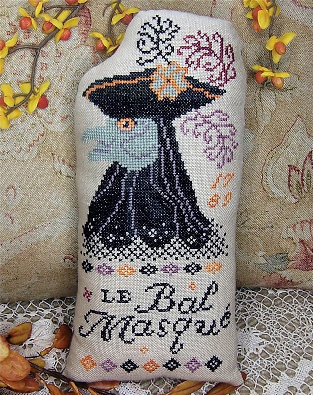 Bal Masque Man Pillow - Halloween Cross Stitch Pattern 
