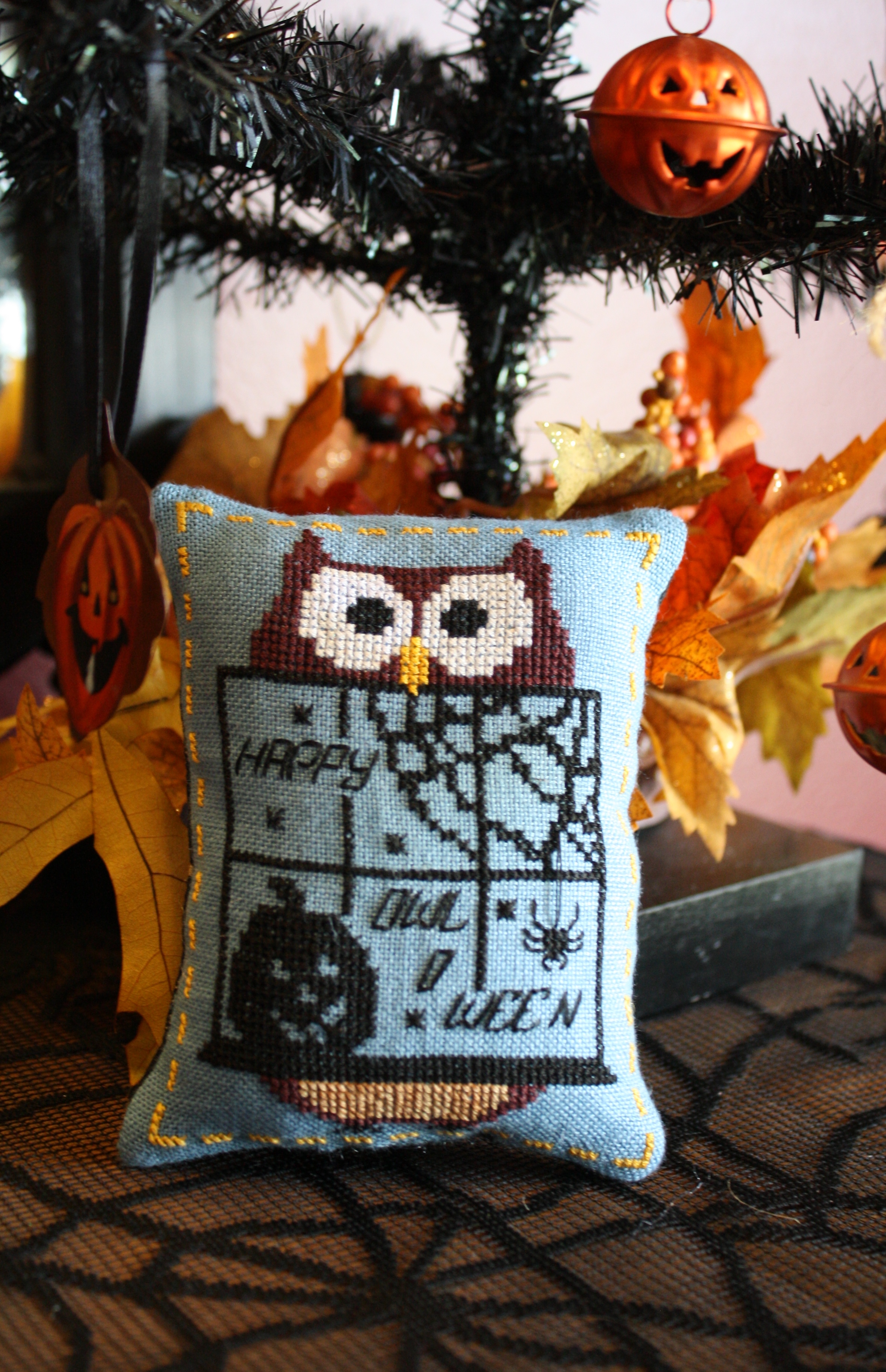 Happy Owl O Ween - Halloween Cross Stitch Pattern