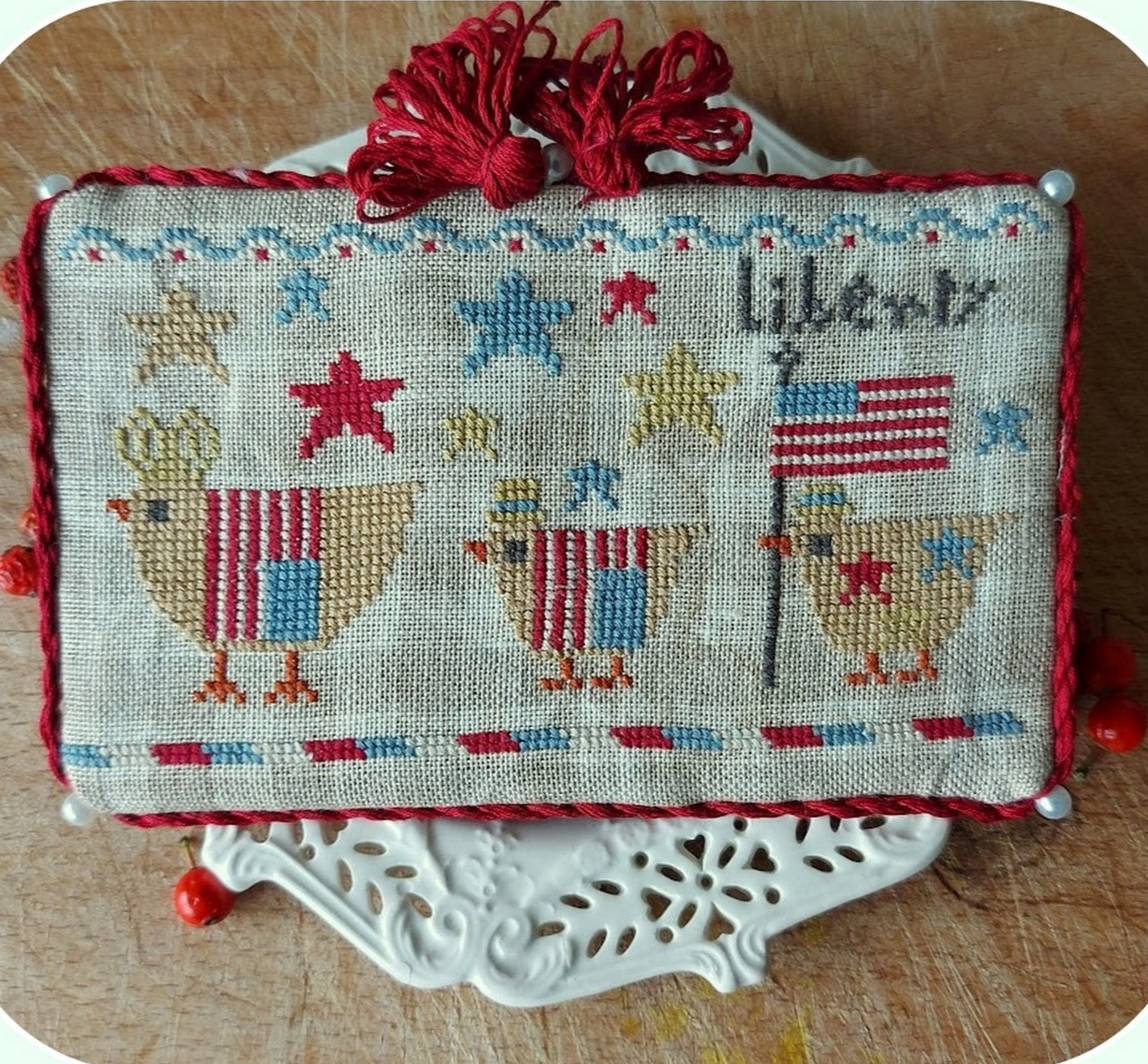 Liberty Hen - Cross Stitch Pattern 