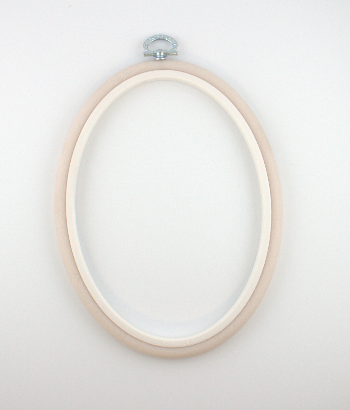 Nurge Plastic Embroidery Oval Flexi Hoop - 6" x 7.5"