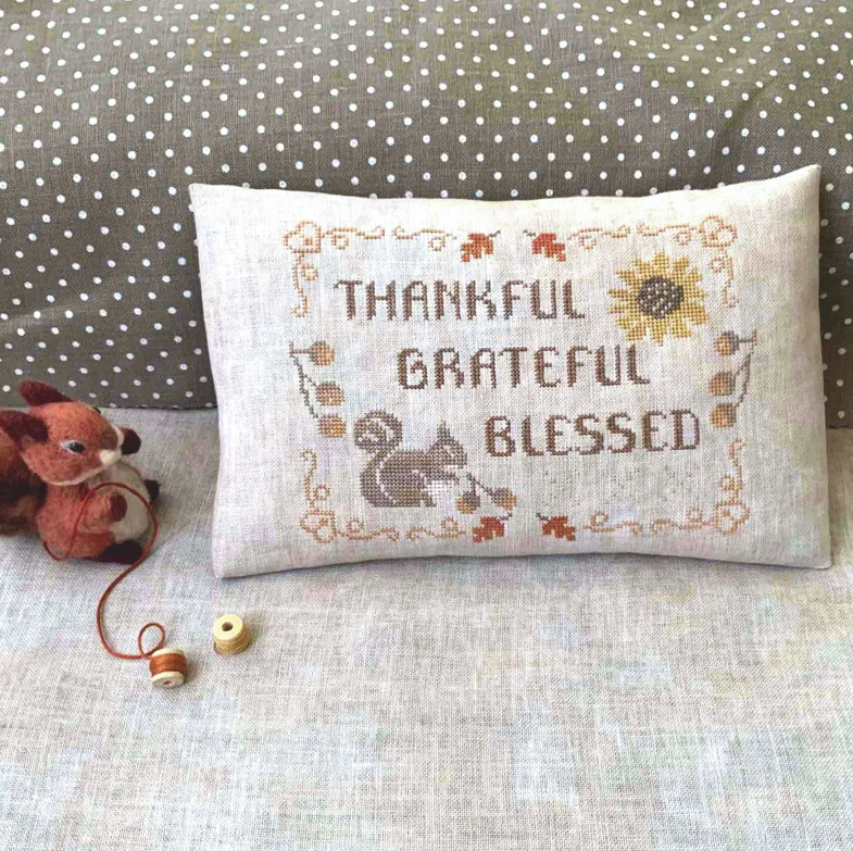 Thankful Grateful Blessed -  Thanksgiving Pattern