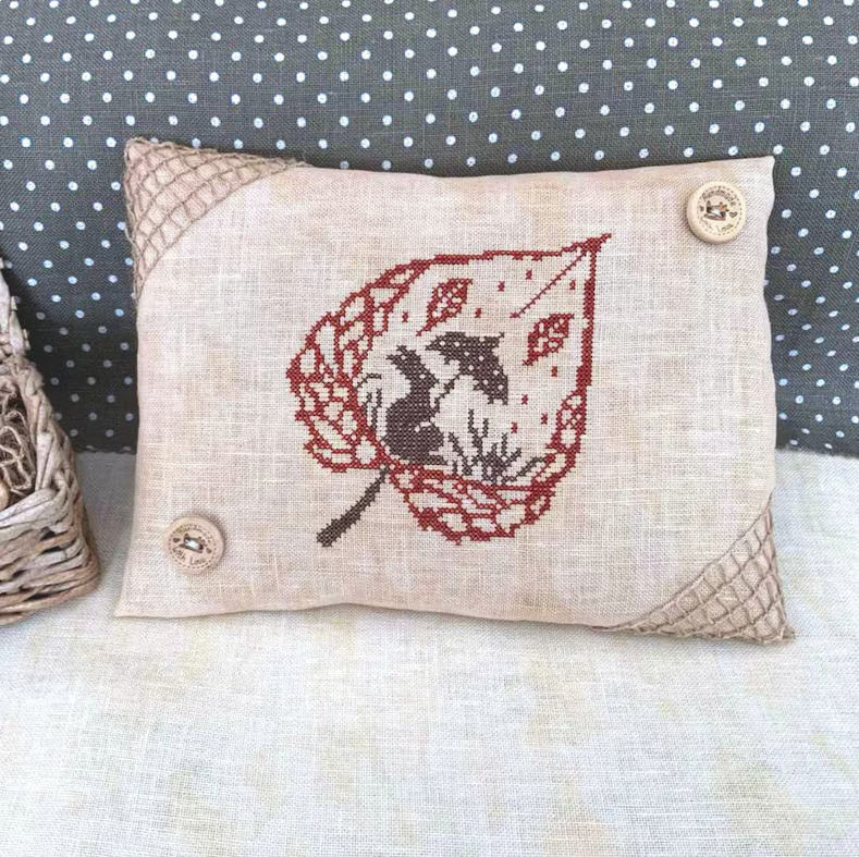 The Hiding Hare -  Cross Stitch Pattern