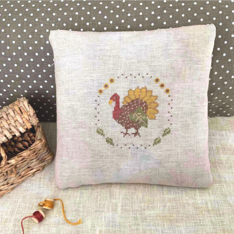 Sunflower Elegance Turkey - Thanksgiving Pattern