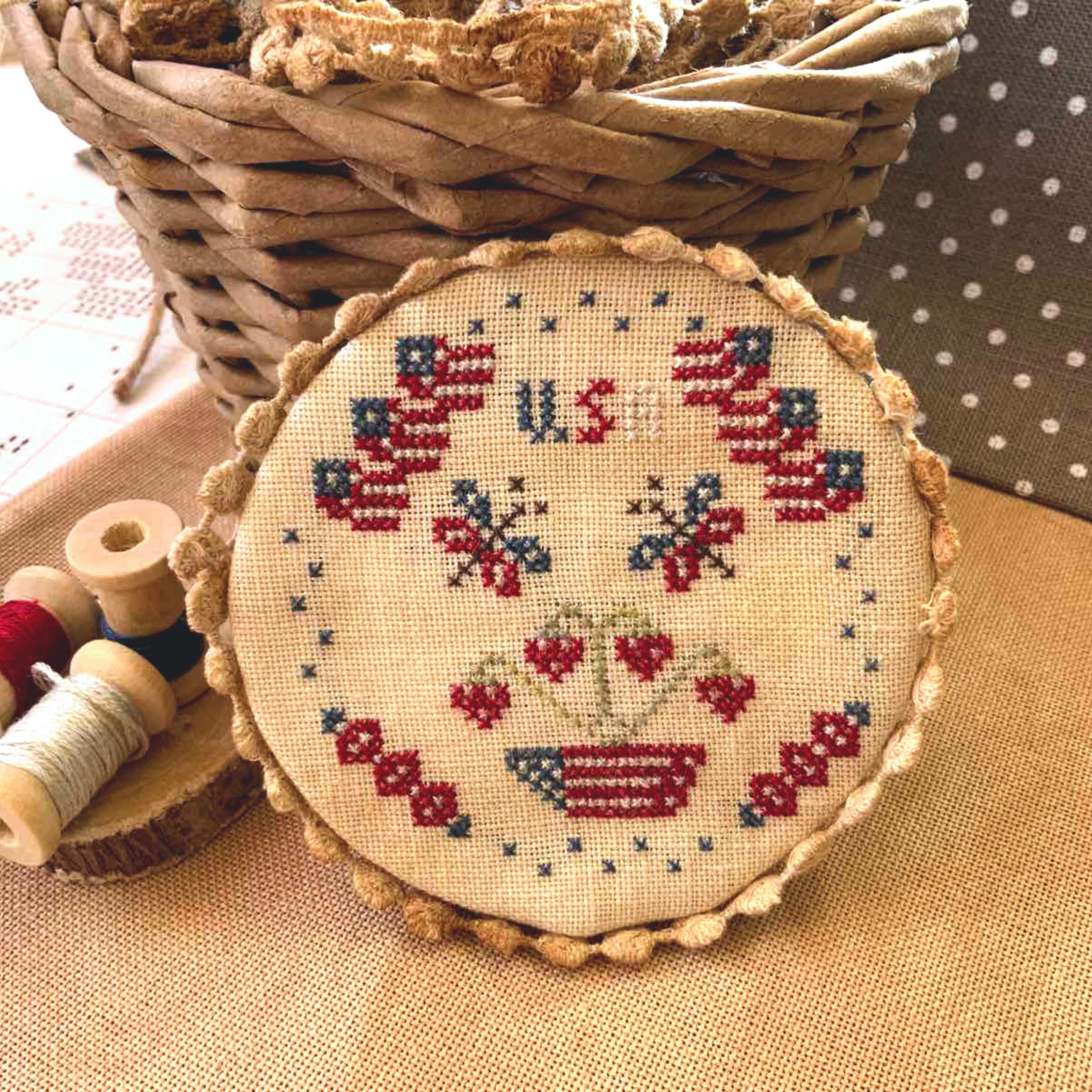 Patriotic Quaker - Cross Stitch Pattern