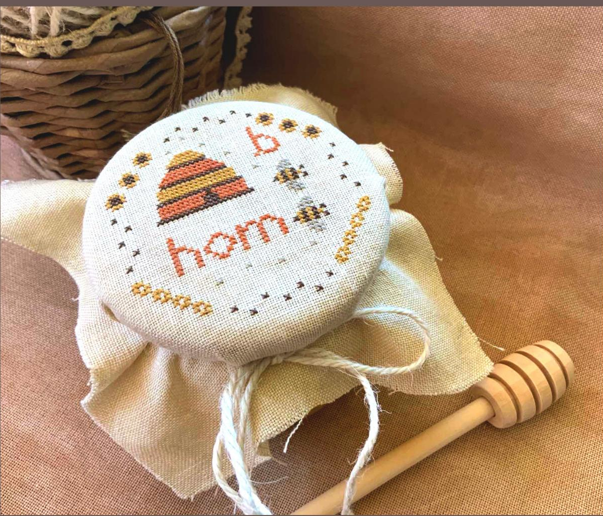 Bee Home - Cross Stitch Pattern