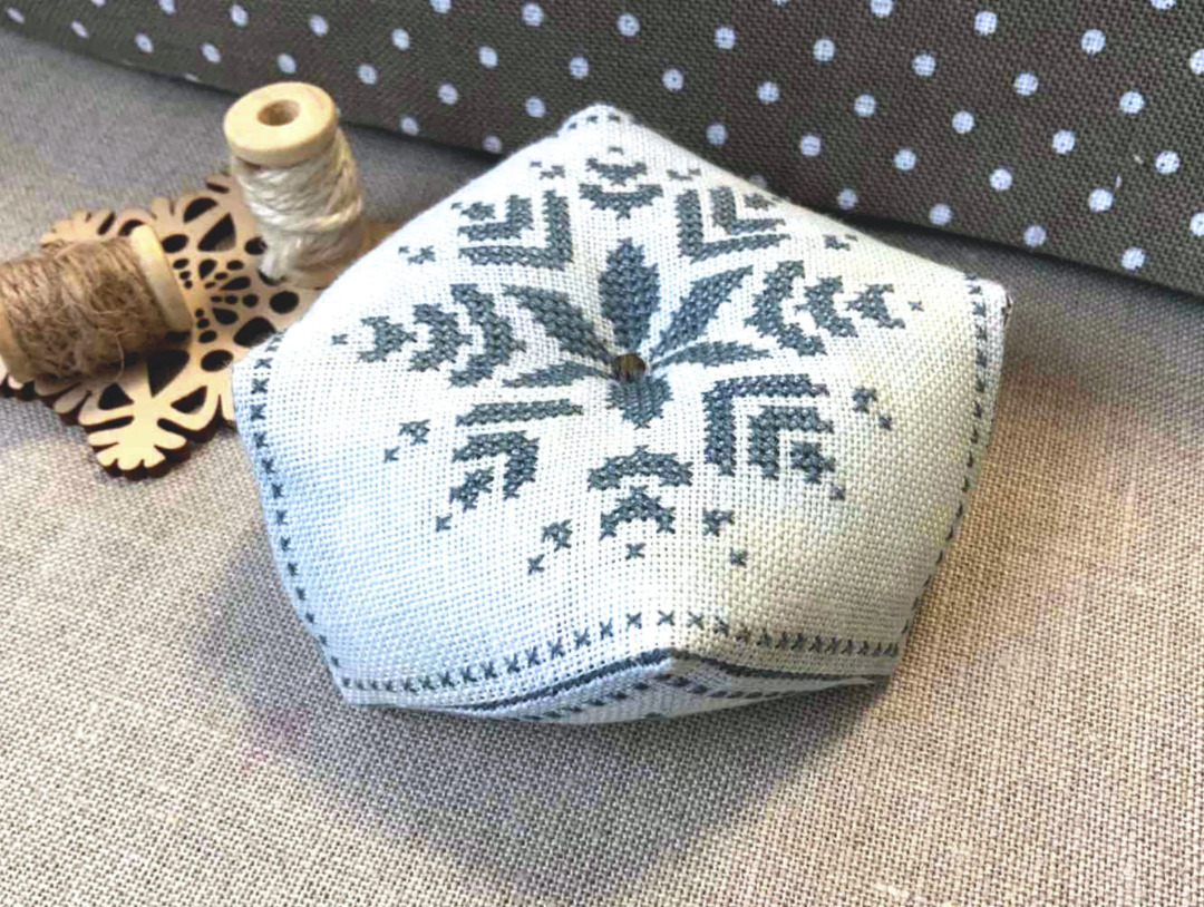 Snowflake Biscornu - PDF Cross Stitch Pattern